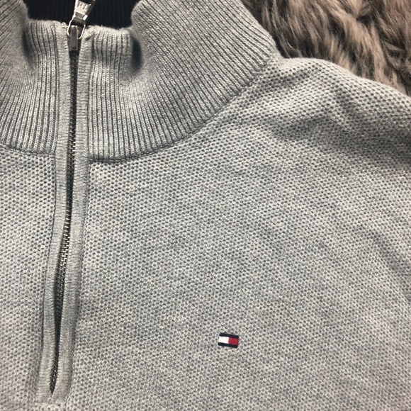 Tommy Hilfiger Quarter Zip sweater - Picture 2 of 5